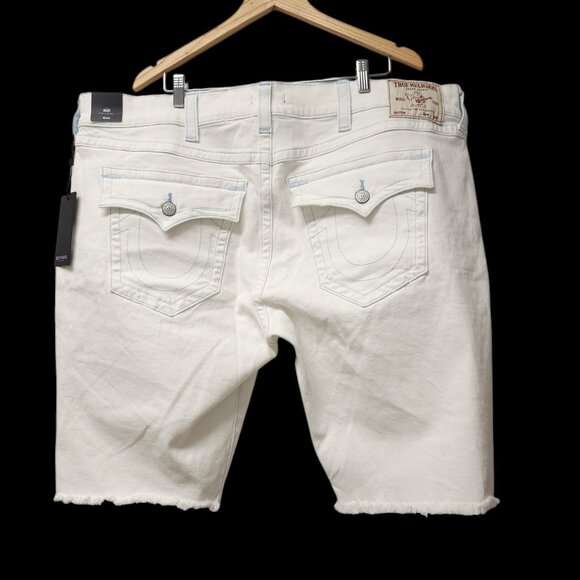 NWT True Religion Ricky Relaxed Straight Jean Short Cut Off Size 44 - Picture 2 of 13